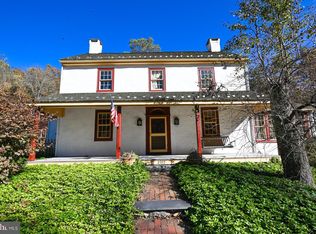 2352 Schaffer Rd, Pottstown, PA 19464