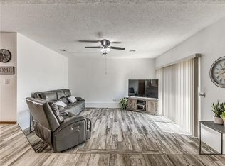 1016 Symonds Pl, Stamford, TX 79553