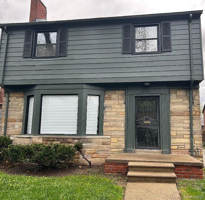 1st image of 16595 Kentfield St