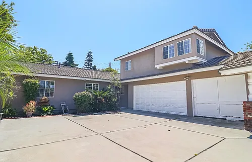 16812 Butternut Cir Photo 1