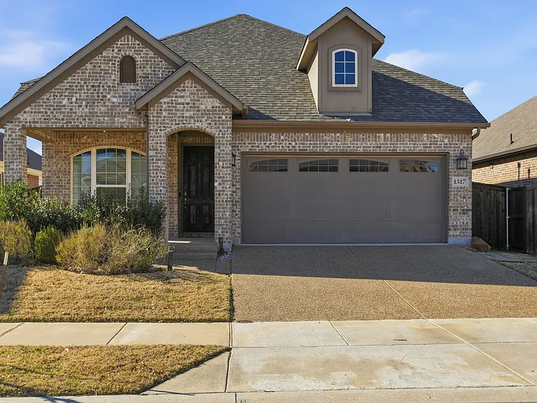 1517 Habersham St — Photo 4