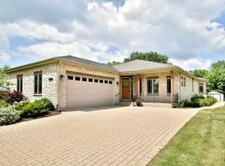 6156 Pershing Ave, Downers Grove, IL 60516