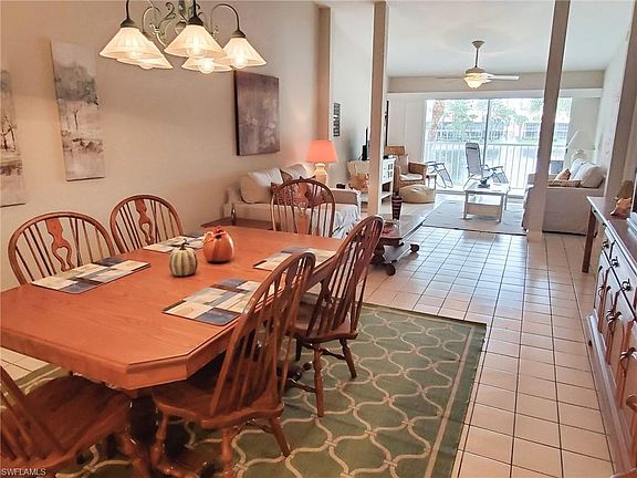 4th image of 2372 Hidden Lake Dr APT 6