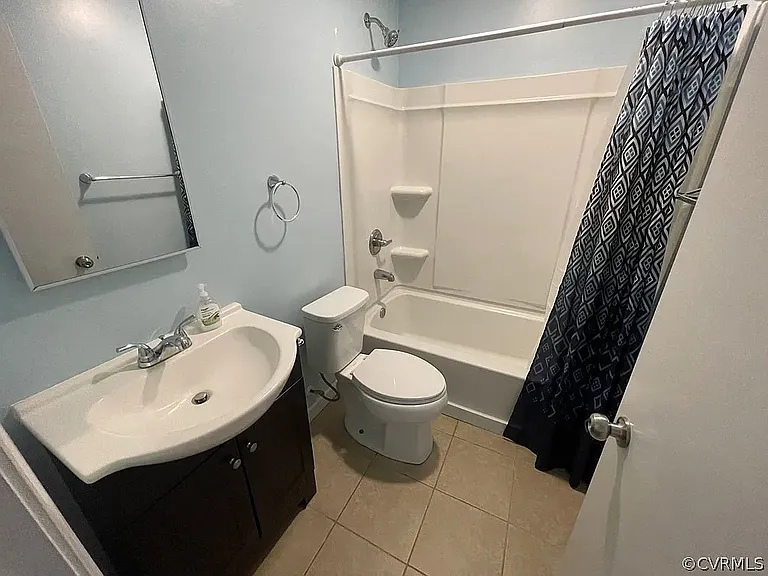 417 N Bridge St — Photo 5