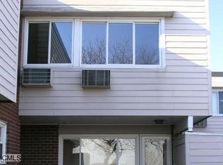 125 Walk, West Haven, CT 06516