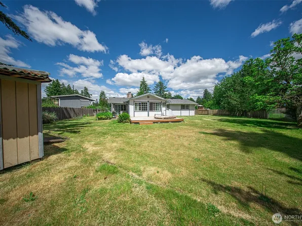 902 195th Street Ct E, Spanaway, WA 98387