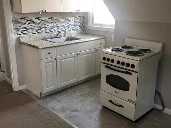 (undisclosed Address), Bellmore, NY 11710