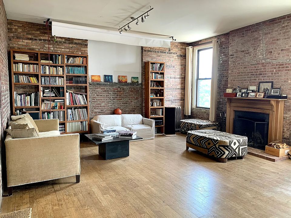 1st image of 35 Mount Morris Park