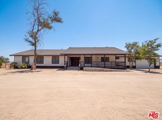 1401 60th St W, Rosamond, CA 93560