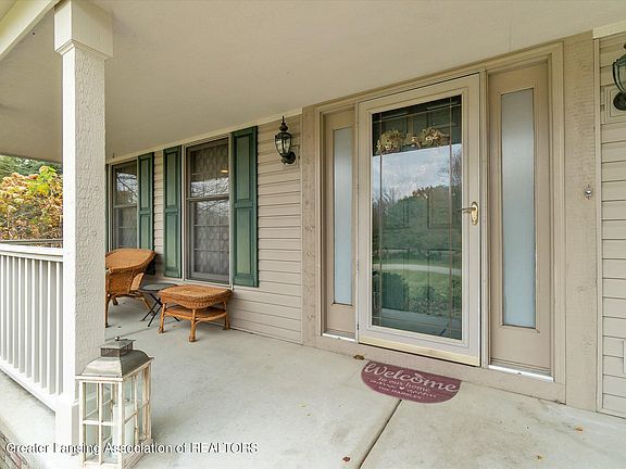 5th image of 10340 Whistler Pkwy