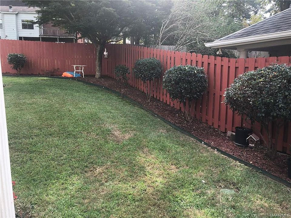 2nd image of 183 S Burbank Dr