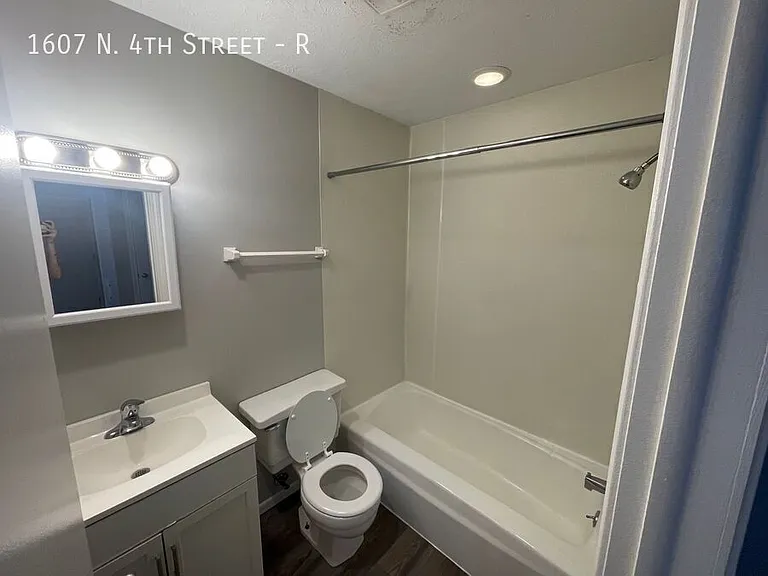 1607 N 4th St #R — Photo 9