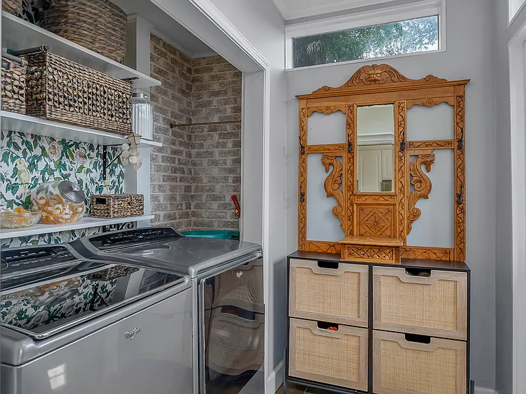 539 Atkins Ave — Photo 36