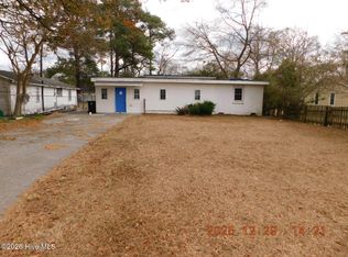 302 Pete Jones Dr, Richlands, NC 28574