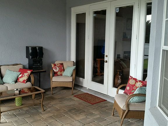 2nd image of 328 Ruby Lake Ln