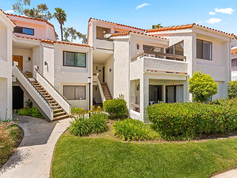 1947 Swallow Ln — Photo 29