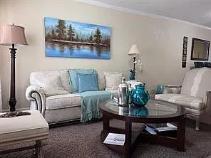 3 bed, 2.5 bath, 1588 sqft, $3,250 — Photo 2