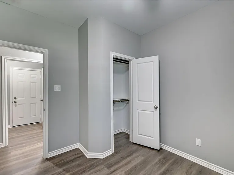 8695 Sassafras St — Photo 21