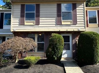 44 Waterview Ct, Marlton, NJ 08053