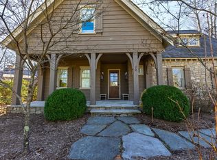 32 Bowline Ct, Cashiers, NC 28717