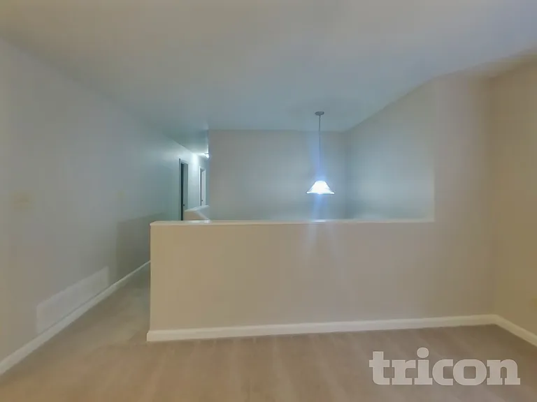 3087 Hope Ct — Photo 2