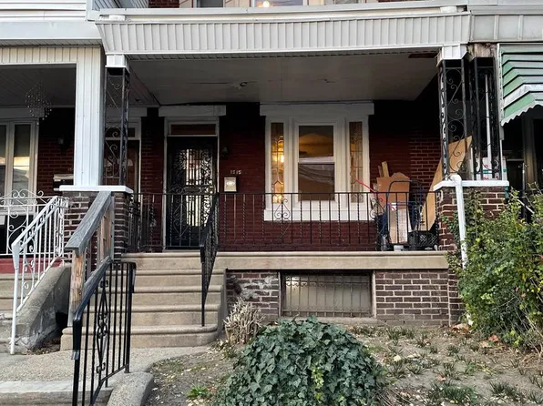 1515 W Pike St, Philadelphia, PA 19140