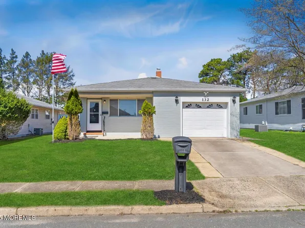 132 Bimini Drive, Toms River, NJ 08757