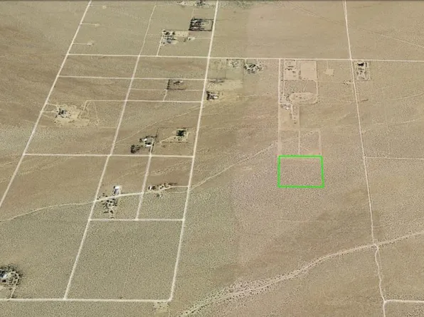 401 Bull Run St, Inyokern, CA 93527