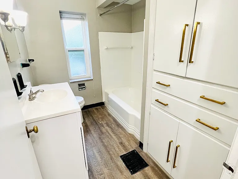 1571 Waltham Rd #1 — Photo 9