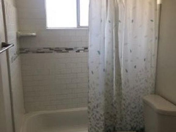 5th image of 2323 W Cortez Ave
