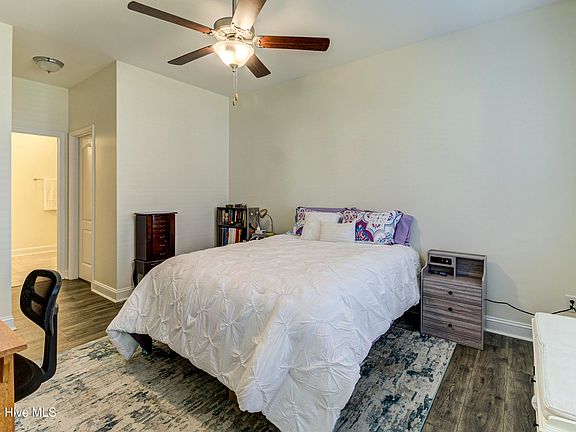 4th image of 4660 Sugar Bay Court
