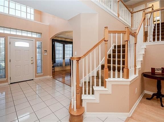 3rd image of 7304 White Castle Ln