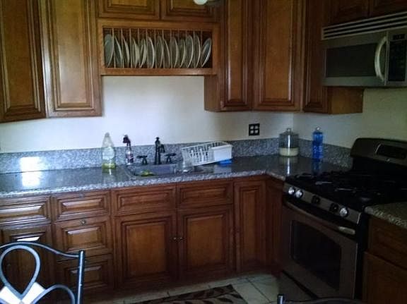 4th image of 2322 Logan St