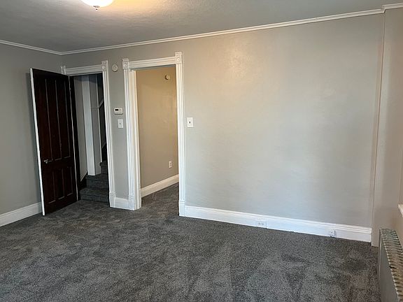 4th image of 225 William St