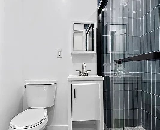 5th image of 568 9th Ave APT 4F