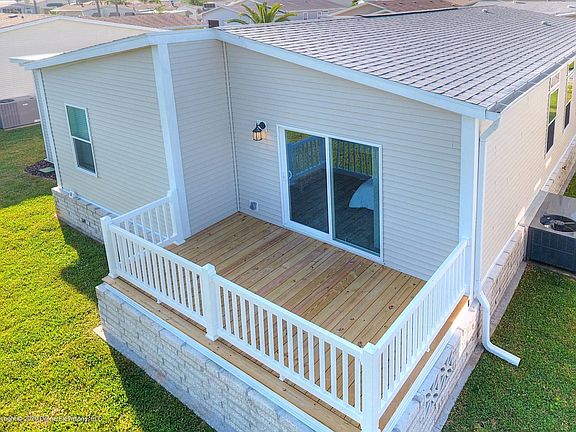 4th image of 4714 Devonwood Ct #733