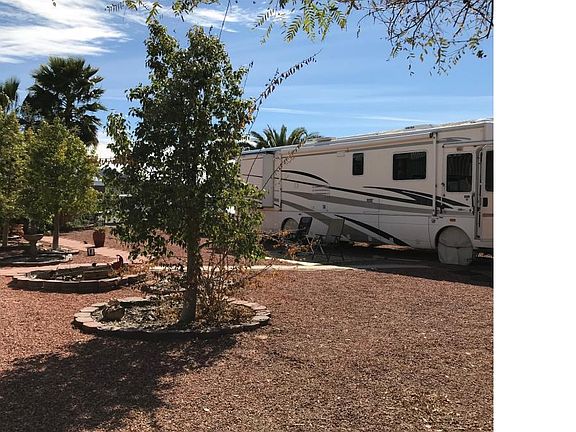 3rd image of 67661 Alpine Dr