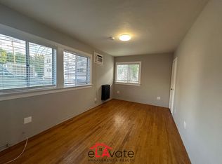 10822 Ventura Blvd., Studio City, CA 91604