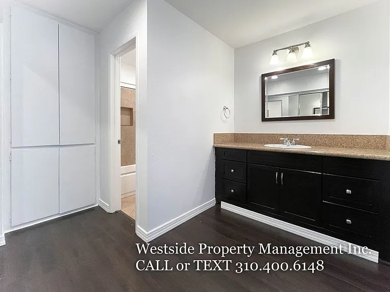 7777 W 91st St #B2150 — Photo 11