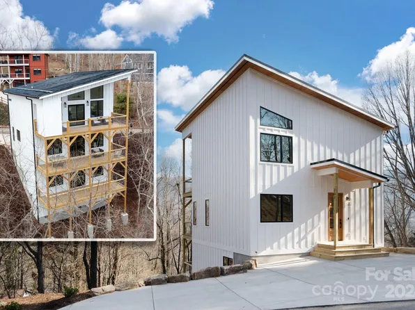 207 Pine Hill Dr, Swannanoa, NC 28778