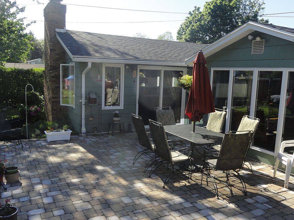 2nd image of 88 Sonnet Dr