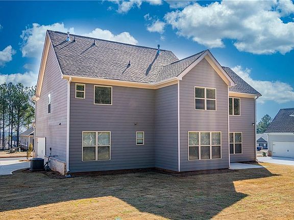 4th image of 1708 Highland Creek Dr