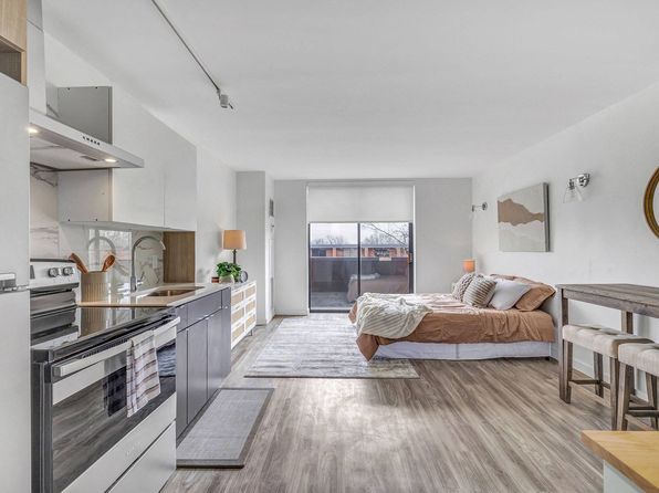 15 Farm Springs Rd #446