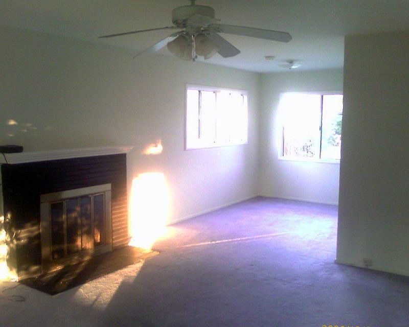 2nd image of 2174 Clarke Ave