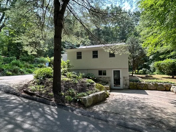 16 Yale Rd, Hopkinton, MA 01748