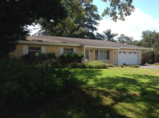 1506 Picardy Cir, Clearwater, FL 33755