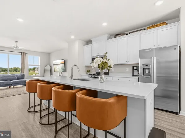 16828 Saint Helen Ave, Bowie, MD 20716