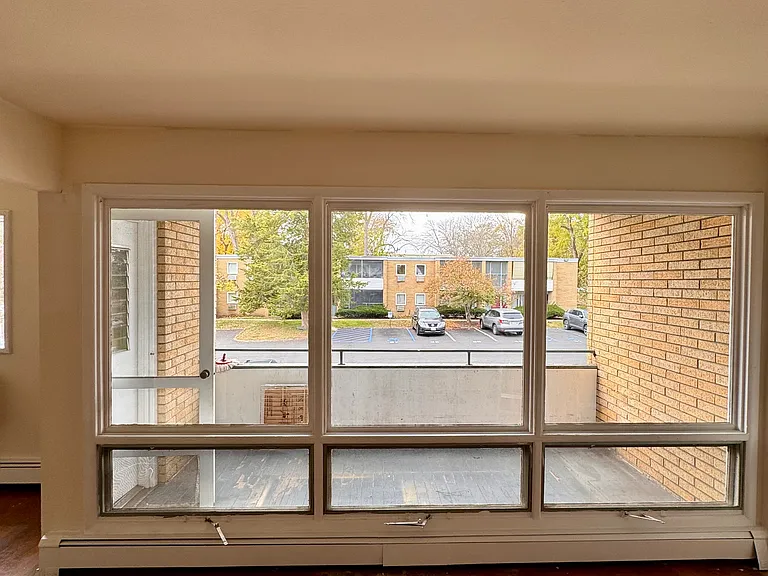 27 Forbus St #H1 — Photo 17