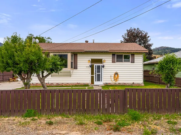 2138 Clarke Ave, Merritt, BC V1K 0A3