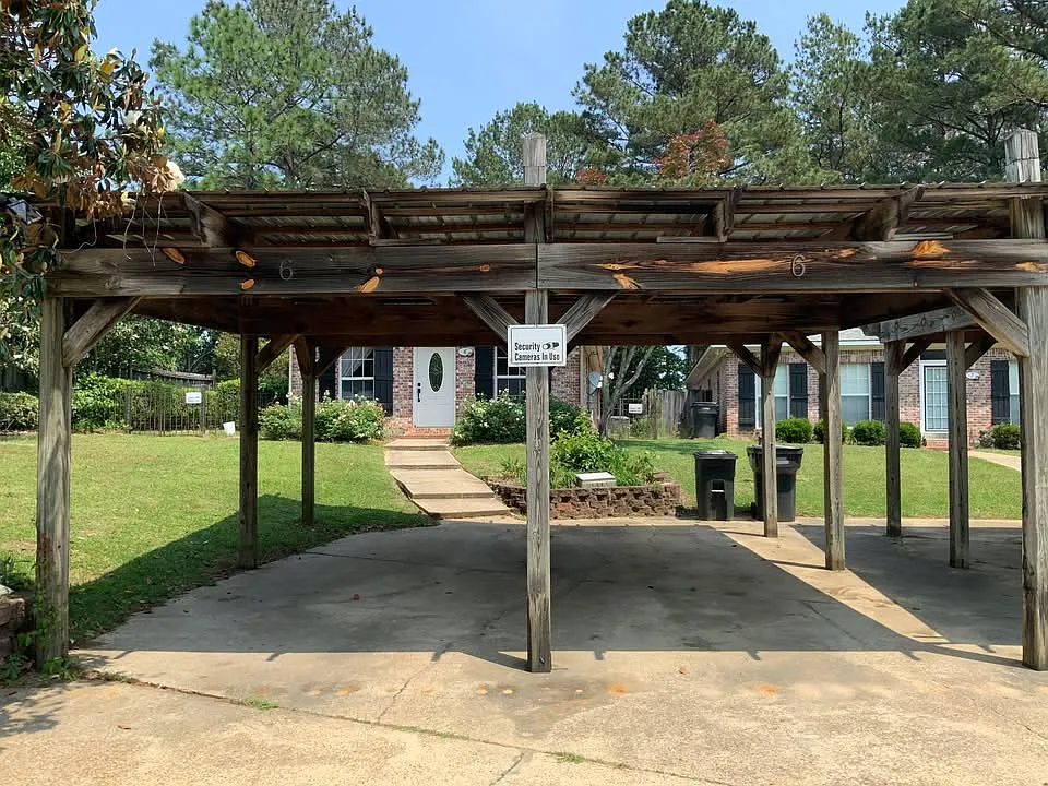 4 bed, 1844 sqft, $650 — Photo 3